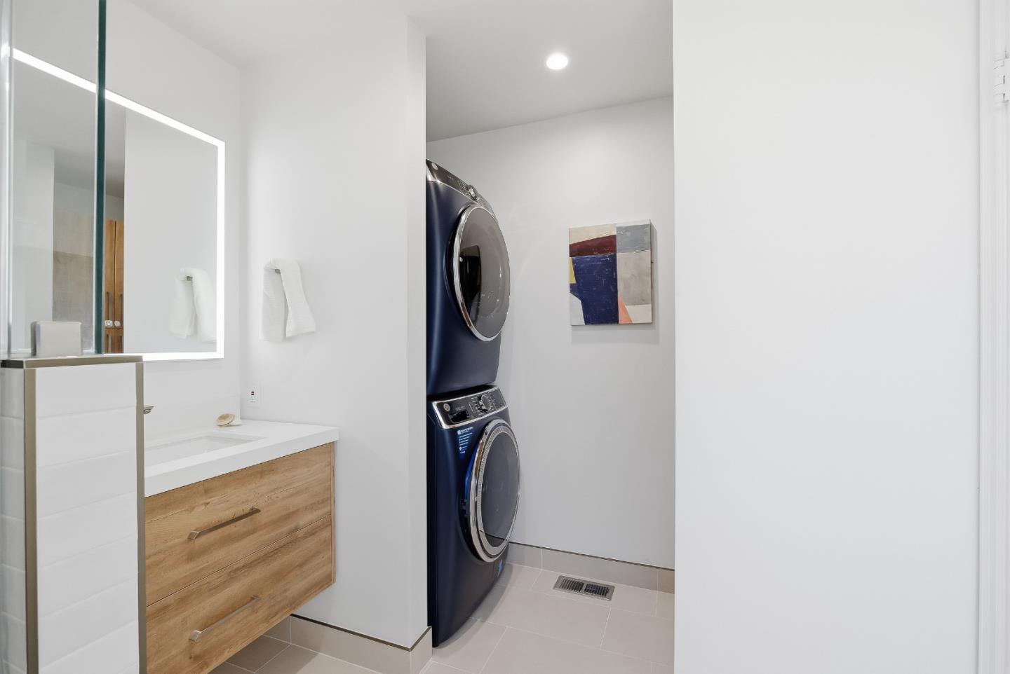 Detail Gallery Image 31 of 48 For 368 Flora Vista Ave, Sunnyvale,  CA 94086 - 3 Beds | 3 Baths