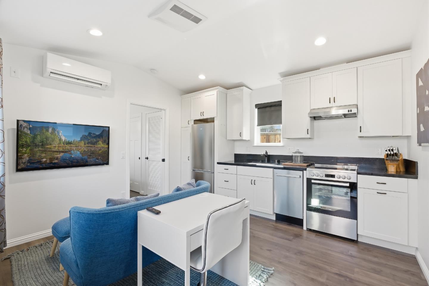 Detail Gallery Image 40 of 48 For 368 Flora Vista Ave, Sunnyvale,  CA 94086 - 3 Beds | 3 Baths