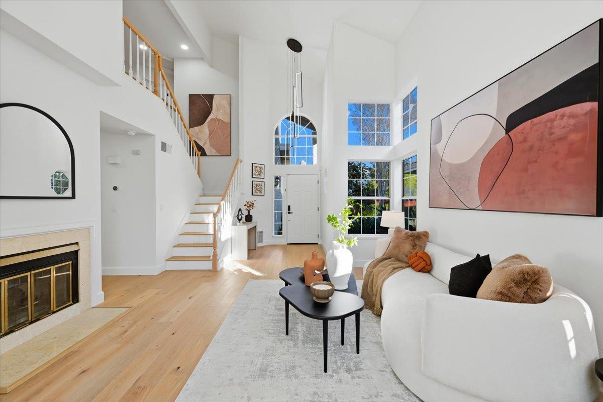 Detail Gallery Image 12 of 62 For 34355 Windsong Ter, Fremont,  CA 94555 - 3 Beds | 2/1 Baths