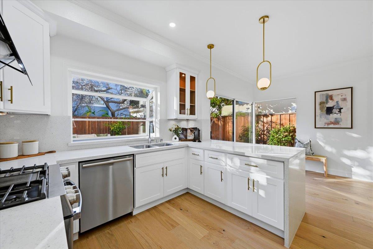 Detail Gallery Image 20 of 62 For 34355 Windsong Ter, Fremont,  CA 94555 - 3 Beds | 2/1 Baths