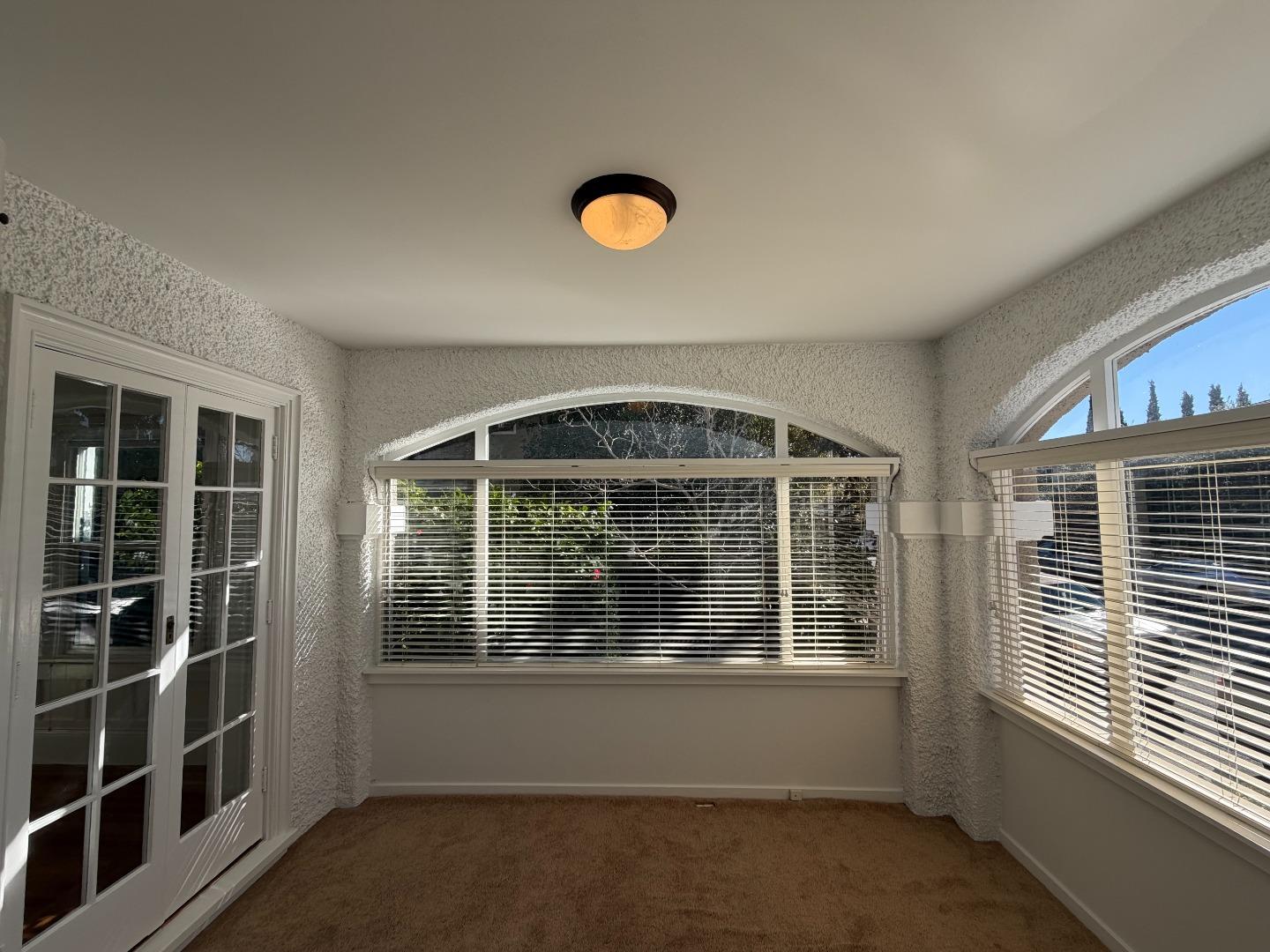 Detail Gallery Image 8 of 24 For 436 Turner Ter, San Mateo,  CA 94401 - 4 Beds | 3 Baths