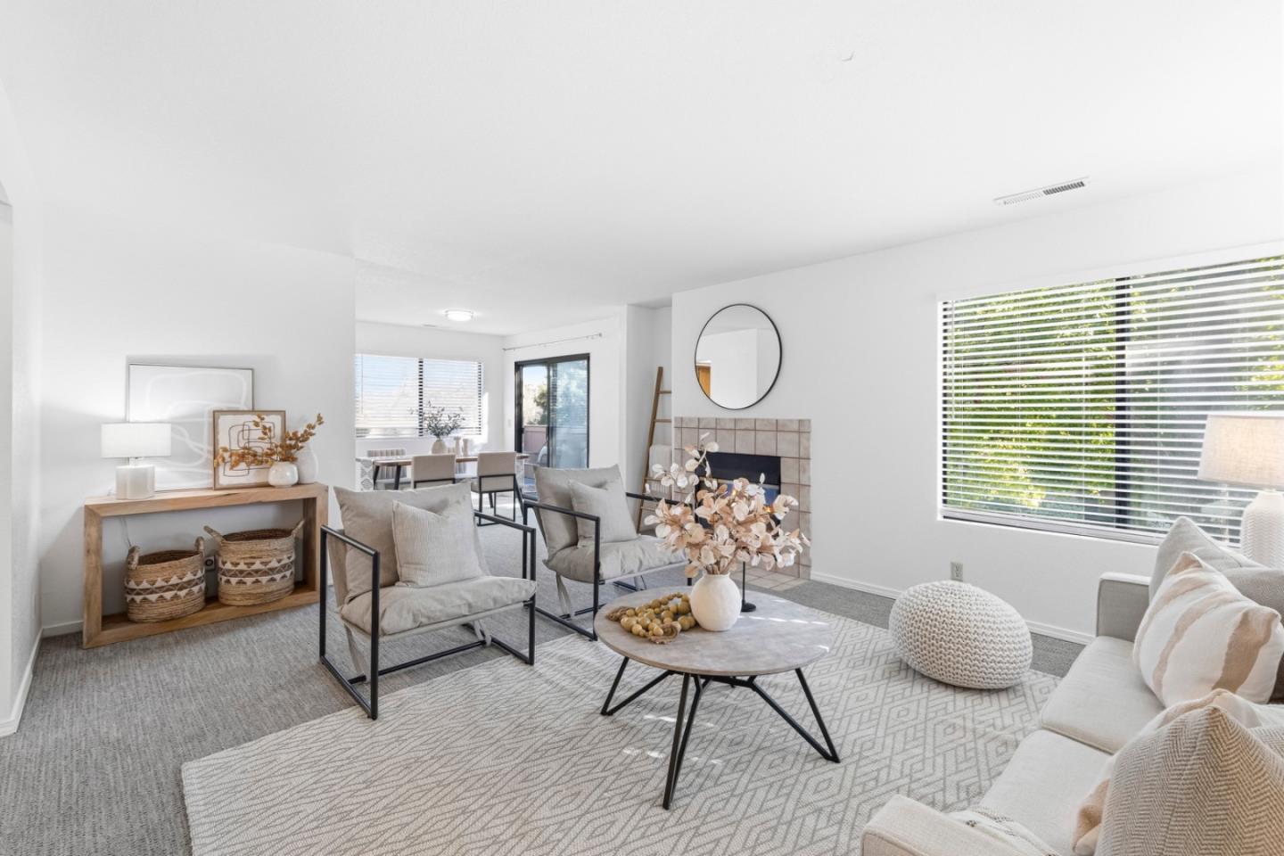 Photo #5: ML82031809 Listing: Photo #5