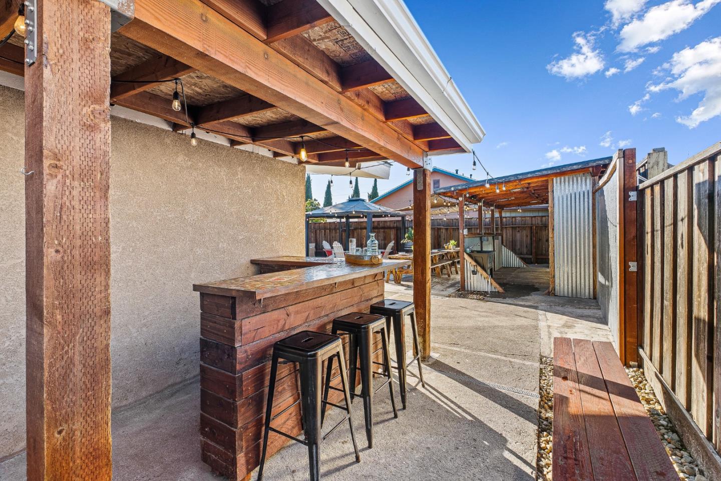 Detail Gallery Image 19 of 43 For 2083 Everglade St, Hayward,  CA 94545 - 3 Beds | 2 Baths