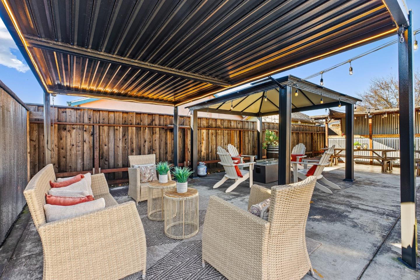 Detail Gallery Image 24 of 43 For 2083 Everglade St, Hayward,  CA 94545 - 3 Beds | 2 Baths