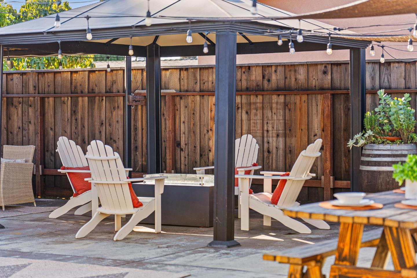 Detail Gallery Image 27 of 43 For 2083 Everglade St, Hayward,  CA 94545 - 3 Beds | 2 Baths