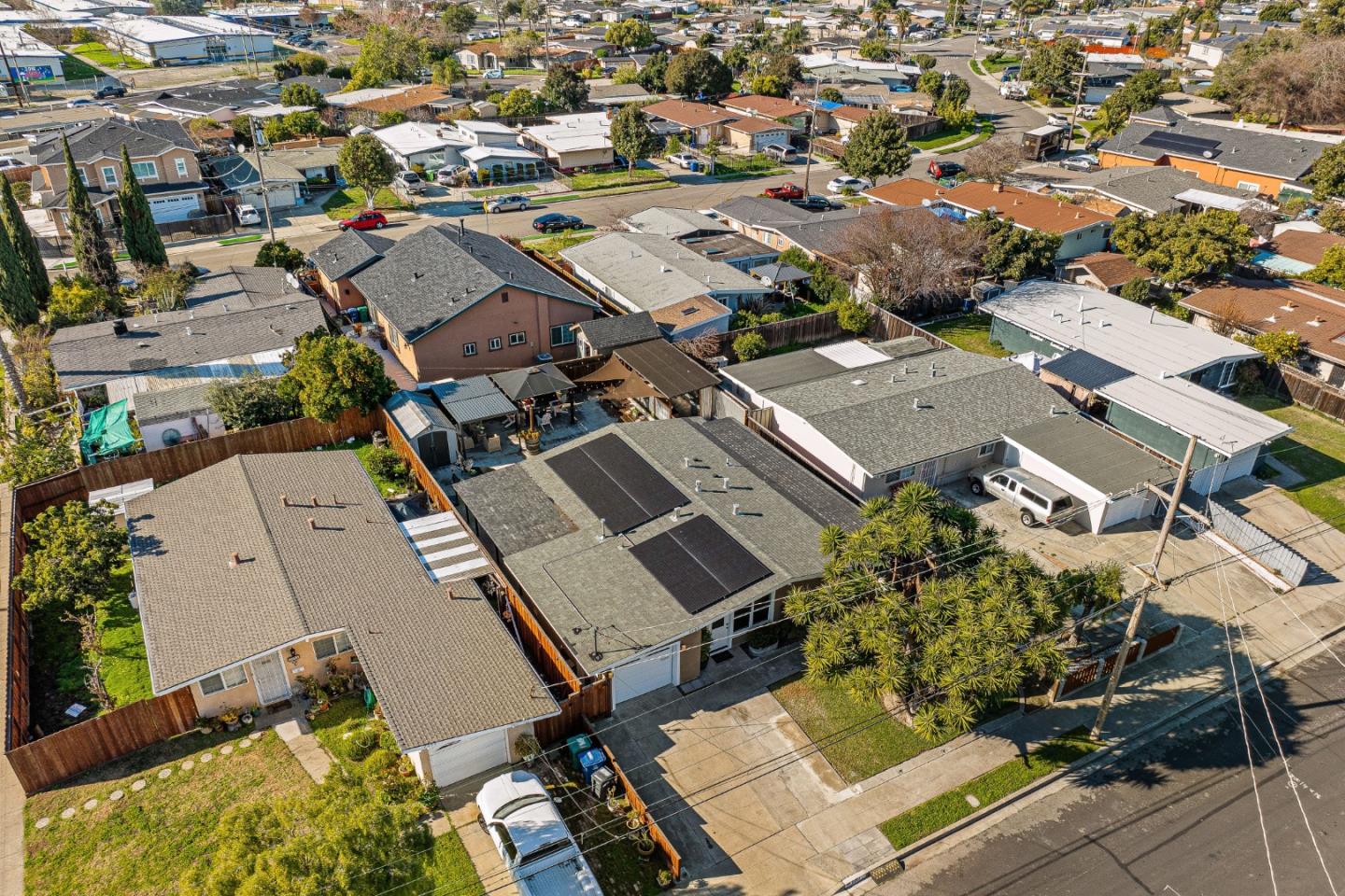 Detail Gallery Image 35 of 43 For 2083 Everglade St, Hayward,  CA 94545 - 3 Beds | 2 Baths