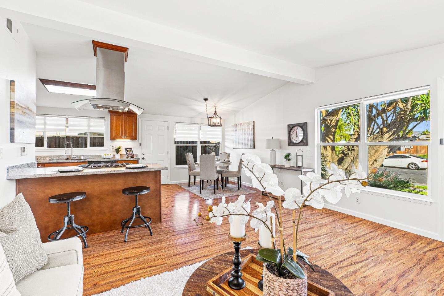 Detail Gallery Image 7 of 43 For 2083 Everglade St, Hayward,  CA 94545 - 3 Beds | 2 Baths