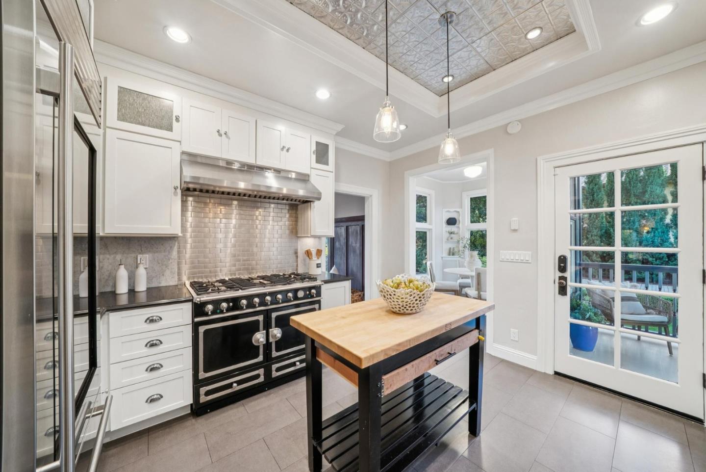 Detail Gallery Image 12 of 27 For 1197 Willow St, San Jose,  CA 95125 - 4 Beds | 1/1 Baths