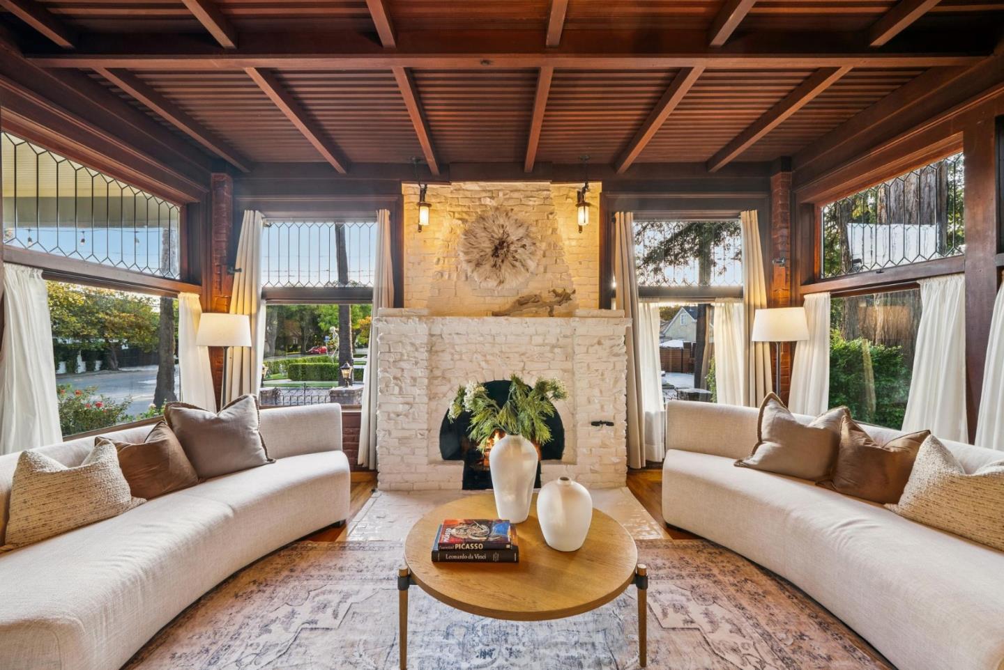 Detail Gallery Image 8 of 27 For 1197 Willow St, San Jose,  CA 95125 - 4 Beds | 1/1 Baths