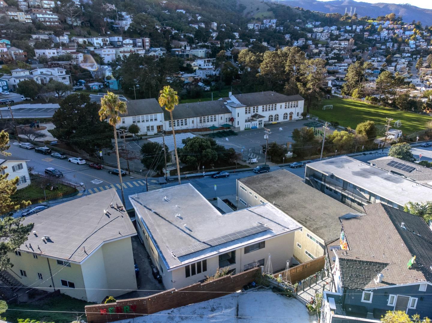 Detail Gallery Image 3 of 39 For 693 San Bruno Ave, Brisbane,  CA 94005 - – Beds | – Baths