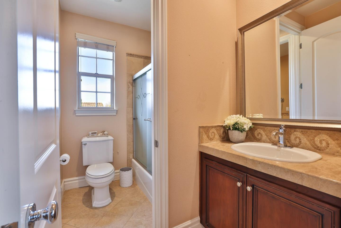 Detail Gallery Image 23 of 60 For 1105 Grimley Ln, San Jose,  CA 95120 - 6 Beds | 4/1 Baths