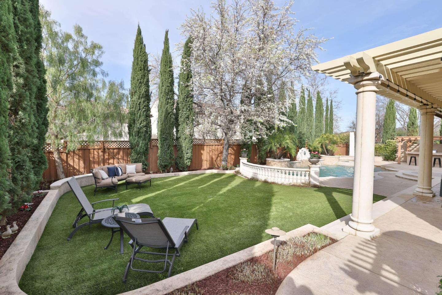 Detail Gallery Image 45 of 60 For 1105 Grimley Ln, San Jose,  CA 95120 - 6 Beds | 4/1 Baths