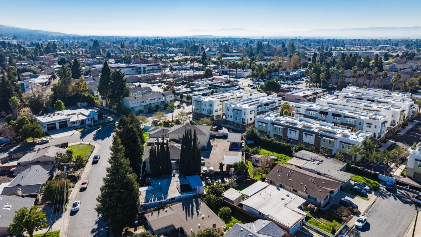 Detail Gallery Image 18 of 26 For 40775 Max Dr, Fremont,  CA 94538 - – Beds | – Baths