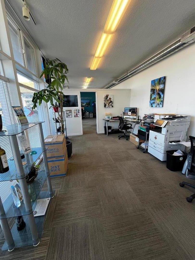 Detail Gallery Image 4 of 10 For 3700 Portola Dr, Santa Cruz,  CA 95062 - – Beds | – Baths