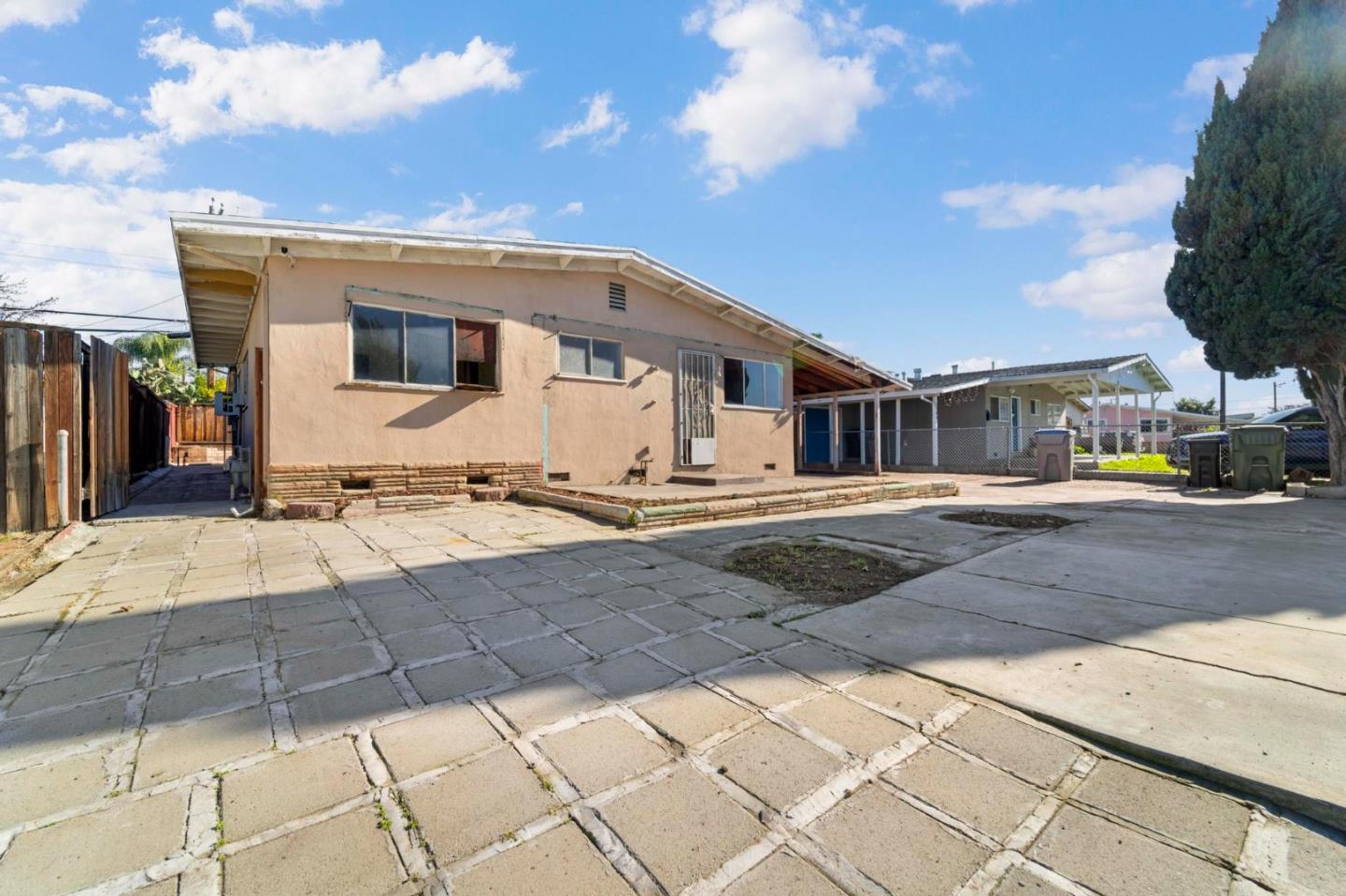 Detail Gallery Image 4 of 23 For 1376 Suffolk Dr, San Jose,  CA 95127 - 3 Beds | 1 Baths