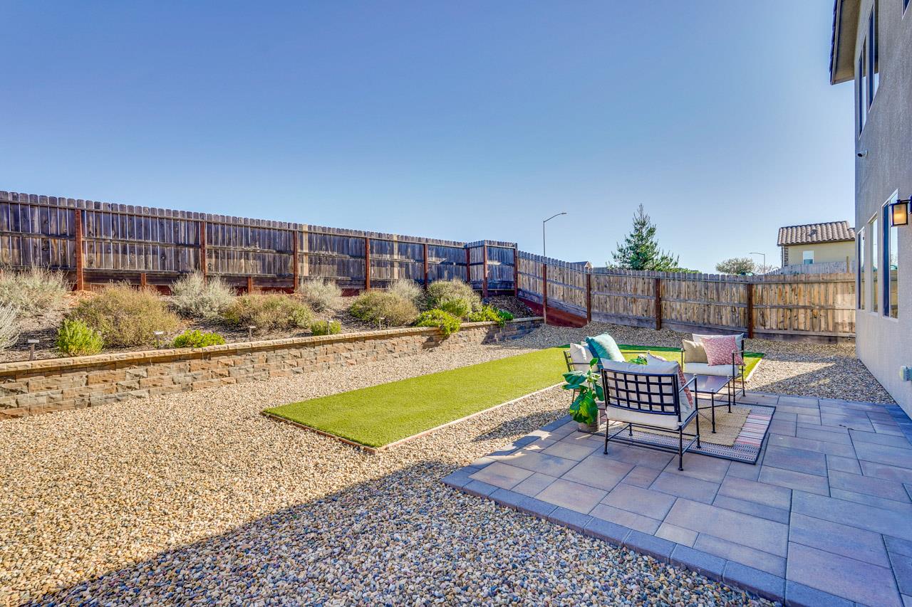 Detail Gallery Image 30 of 32 For 1495 Wildrye Ct, Hollister,  CA 95023 - 4 Beds | 3 Baths