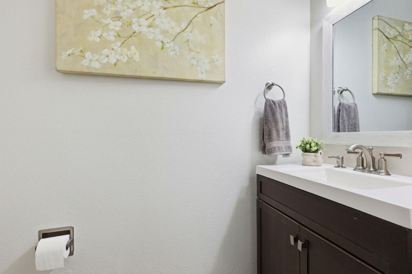 Detail Gallery Image 19 of 28 For 768 Stonegate Dr, South San Francisco,  CA 94080 - 2 Beds | 1/1 Baths