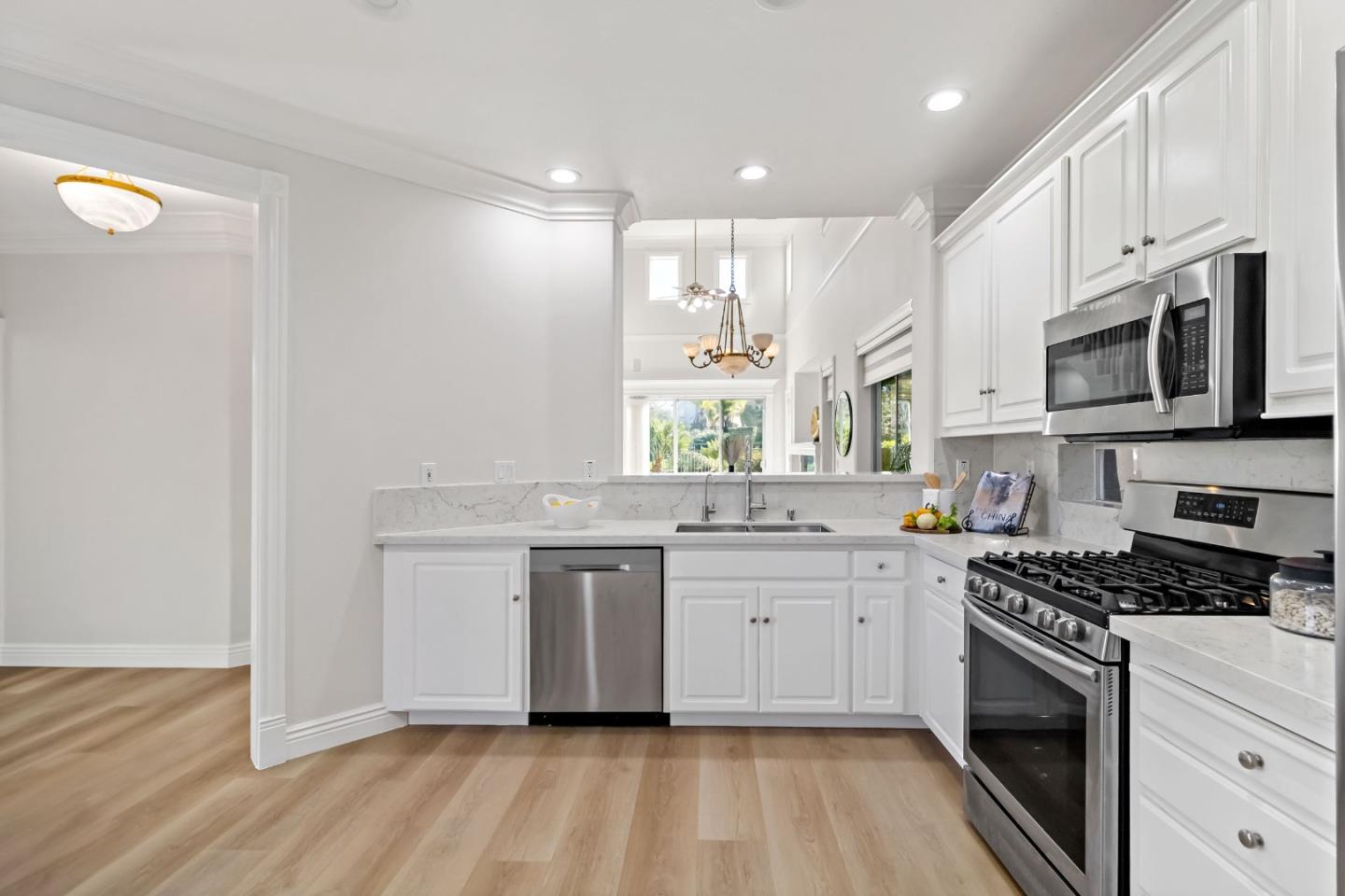 Detail Gallery Image 21 of 60 For 5335 Roxburghe Ct, San Jose,  CA 95138 - 3 Beds | 2/1 Baths