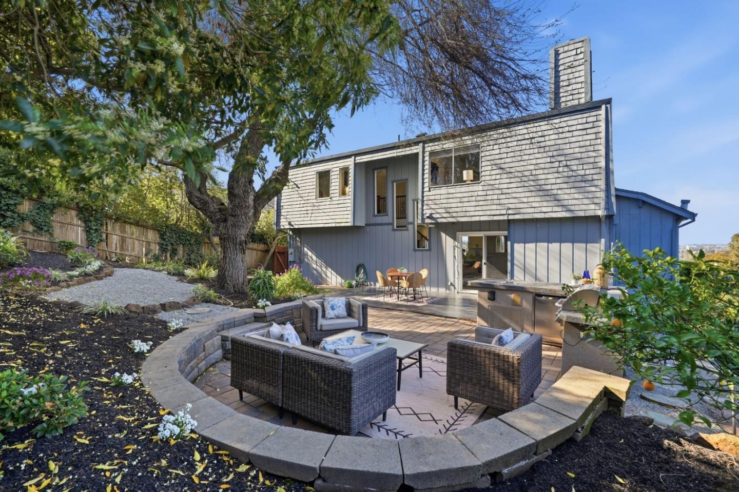 Detail Gallery Image 40 of 58 For 347 Rolling Hills Ave, San Mateo,  CA 94403 - 3 Beds | 3 Baths