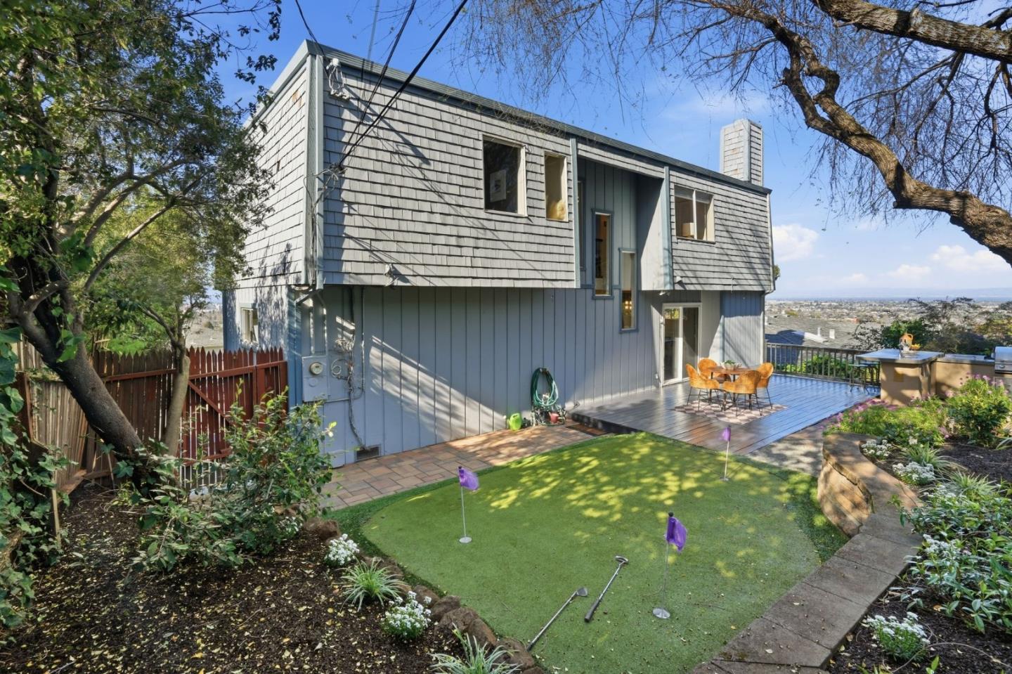 Detail Gallery Image 44 of 58 For 347 Rolling Hills Ave, San Mateo,  CA 94403 - 3 Beds | 3 Baths