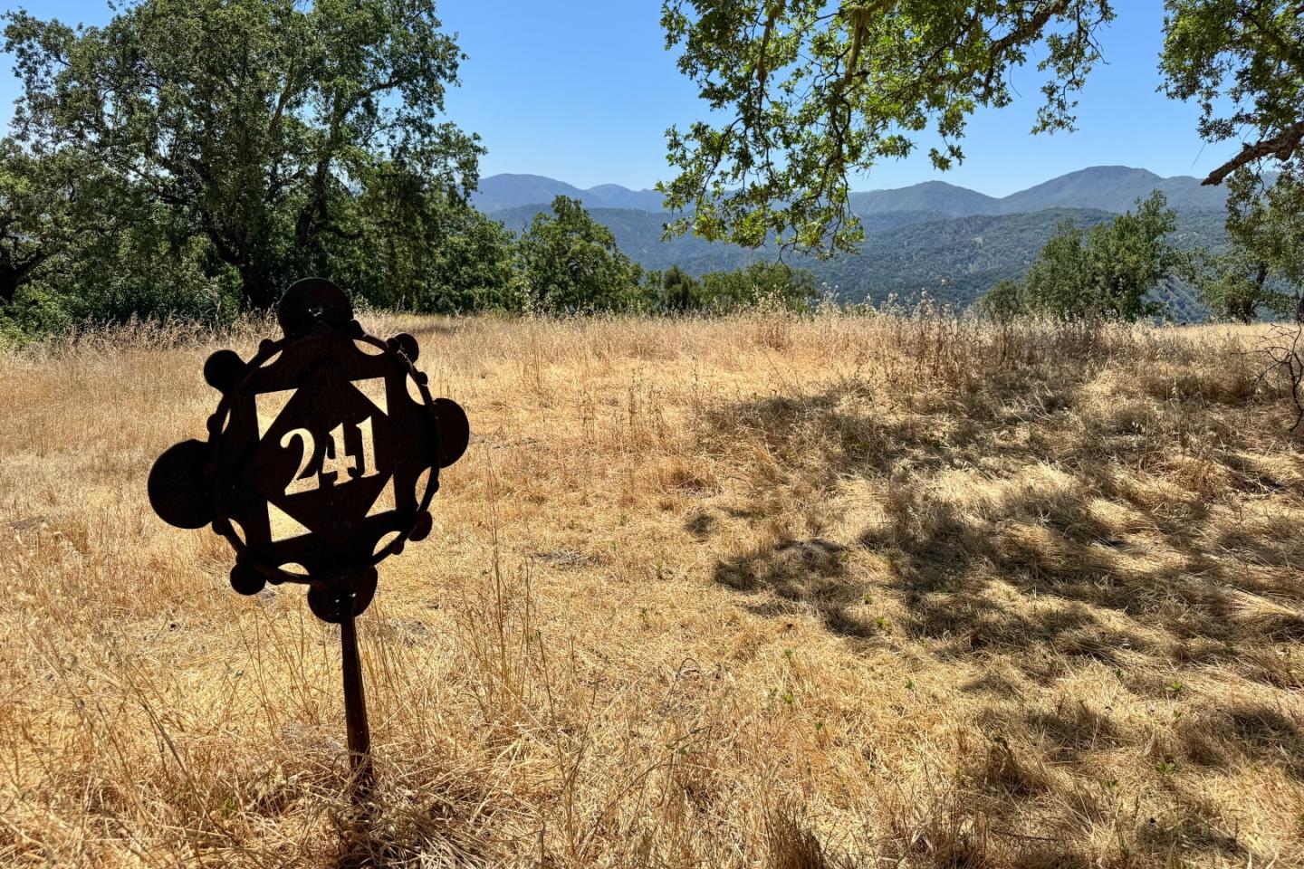 Detail Gallery Image 2 of 18 For 28 Long Ridge Trail, Carmel,  CA 93923 - – Beds | – Baths