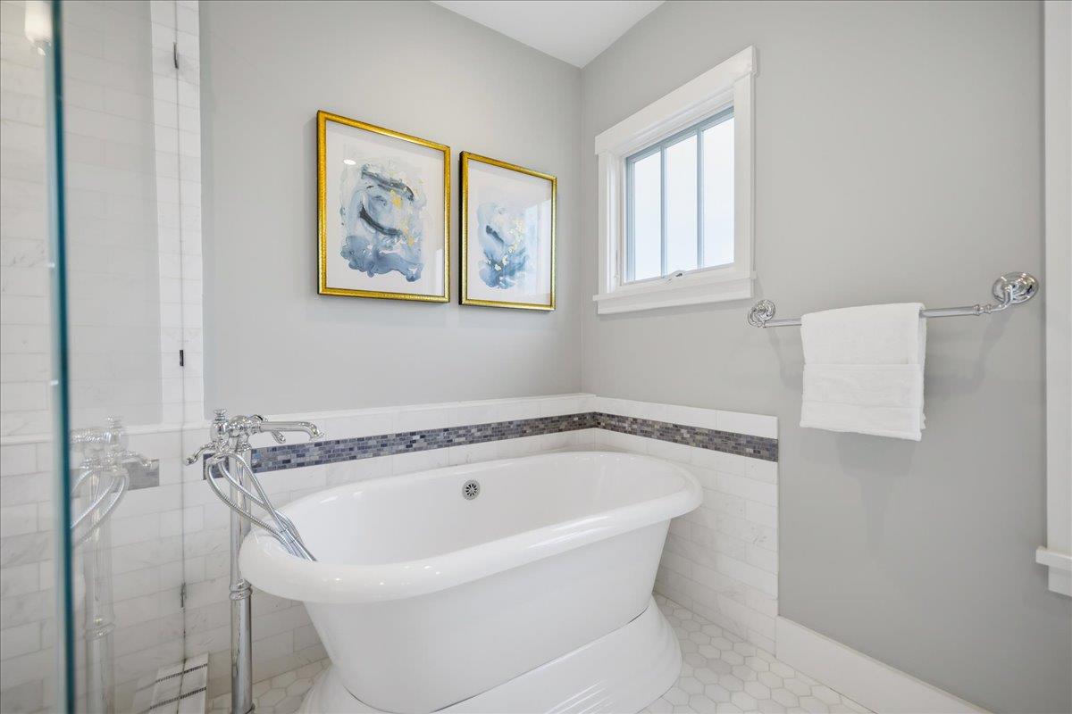 Detail Gallery Image 35 of 62 For 269 Fulton St, Redwood City,  CA 94062 - 3 Beds | 2 Baths