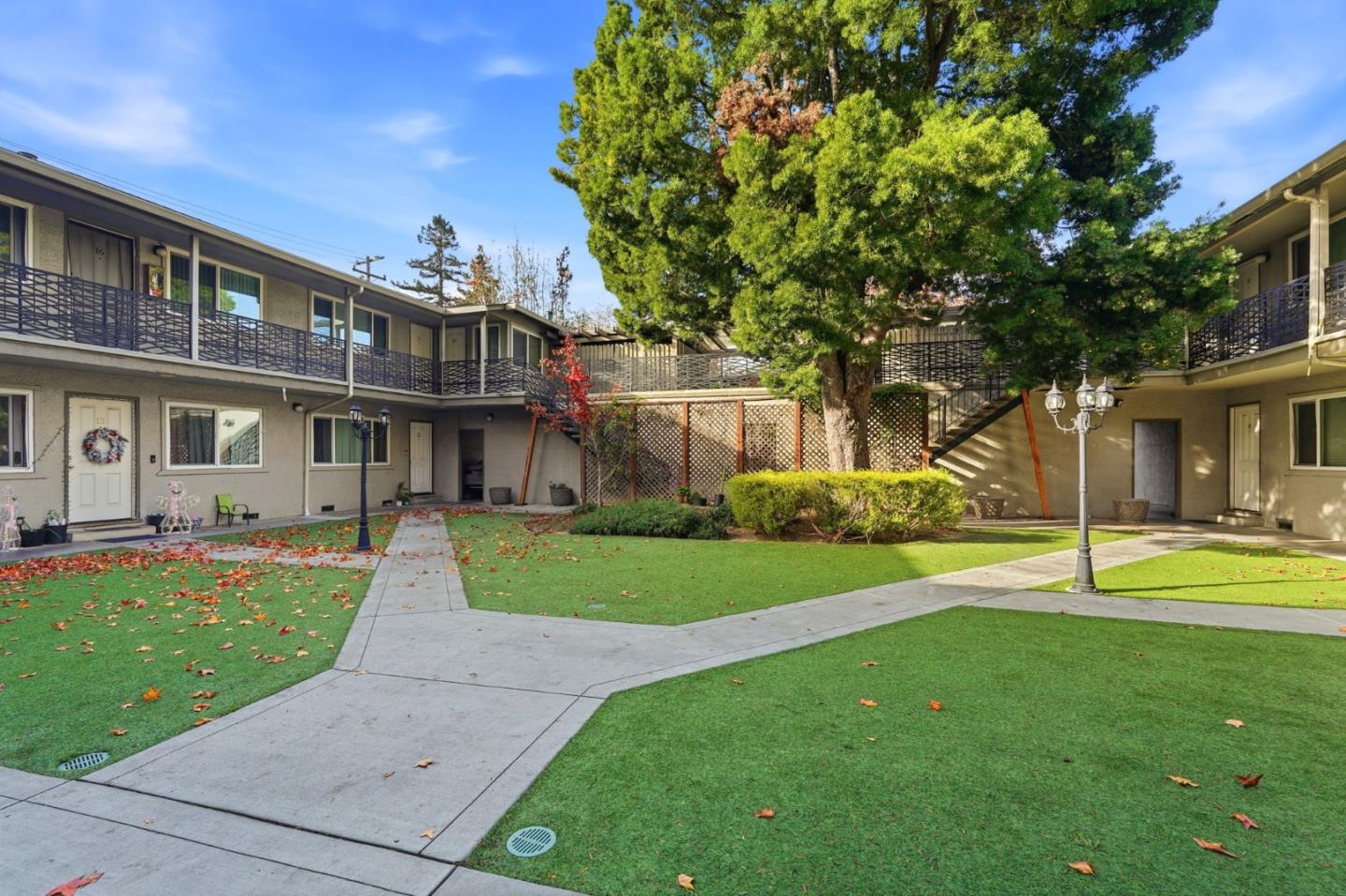 Detail Gallery Image 5 of 10 For 1235 Leigh Ave, San Jose,  CA 95126 - – Beds | – Baths