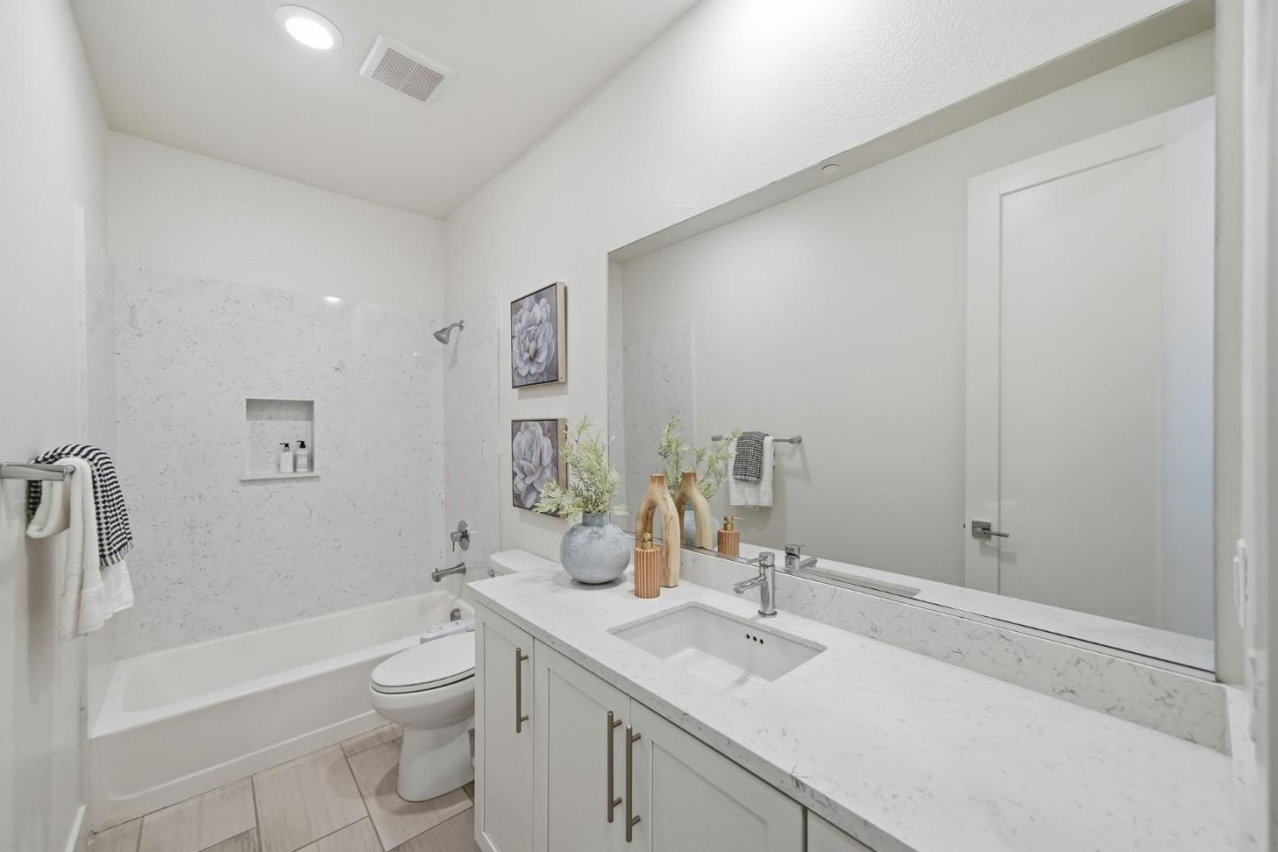 Detail Gallery Image 27 of 39 For 44778 Challenge Cmn #1006,  Fremont,  CA 94538 - 4 Beds | 3/1 Baths