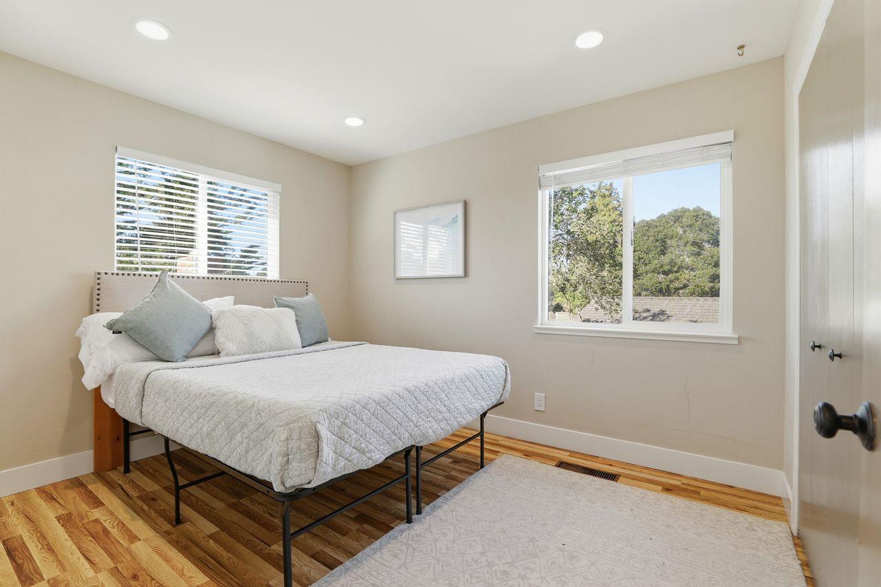 Detail Gallery Image 15 of 72 For 836 Seacliff Dr, Aptos,  CA 95003 - 3 Beds | 2 Baths