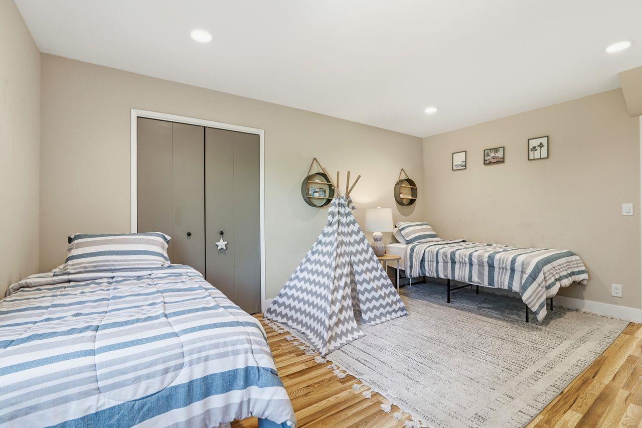 Detail Gallery Image 21 of 72 For 836 Seacliff Dr, Aptos,  CA 95003 - 3 Beds | 2 Baths