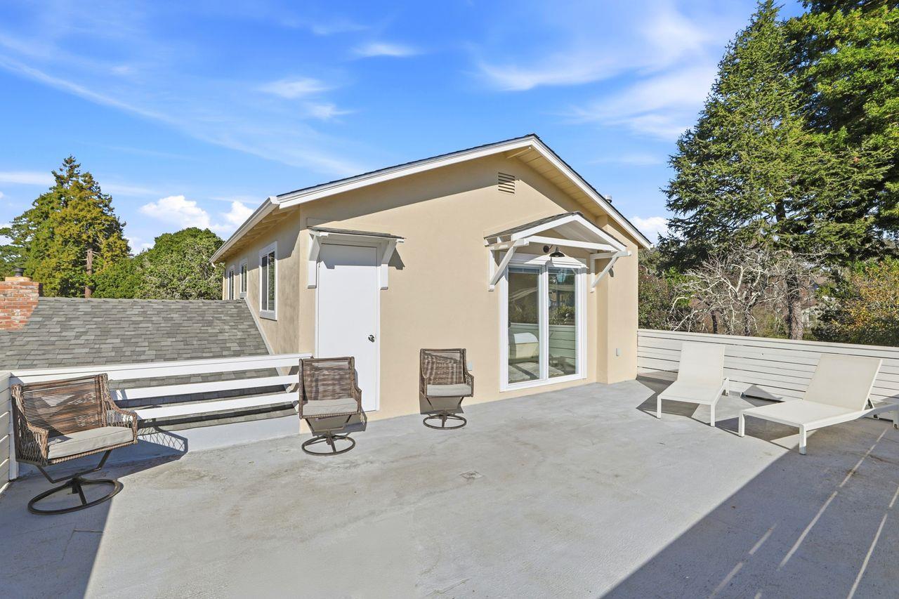 Detail Gallery Image 27 of 72 For 836 Seacliff Dr, Aptos,  CA 95003 - 3 Beds | 2 Baths