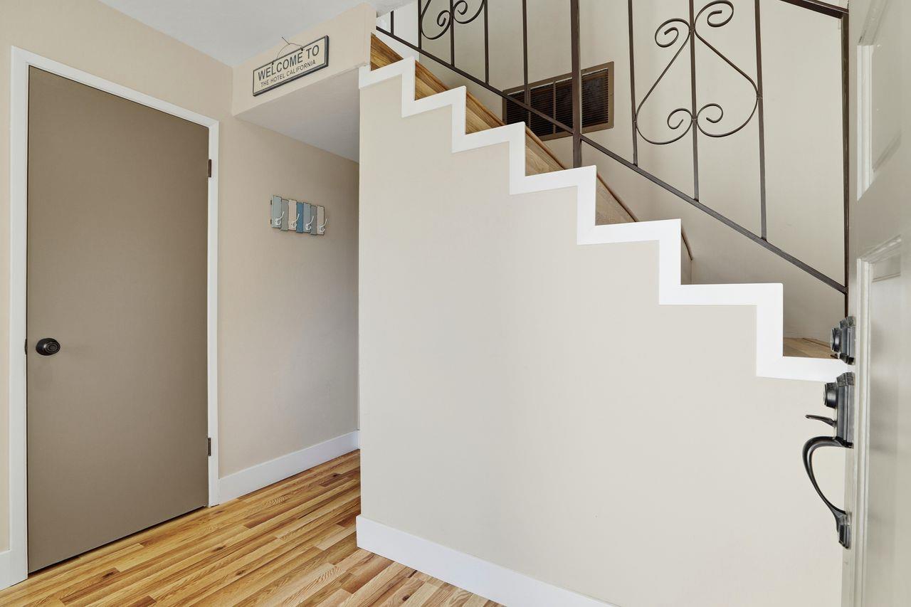 Detail Gallery Image 29 of 72 For 836 Seacliff Dr, Aptos,  CA 95003 - 3 Beds | 2 Baths