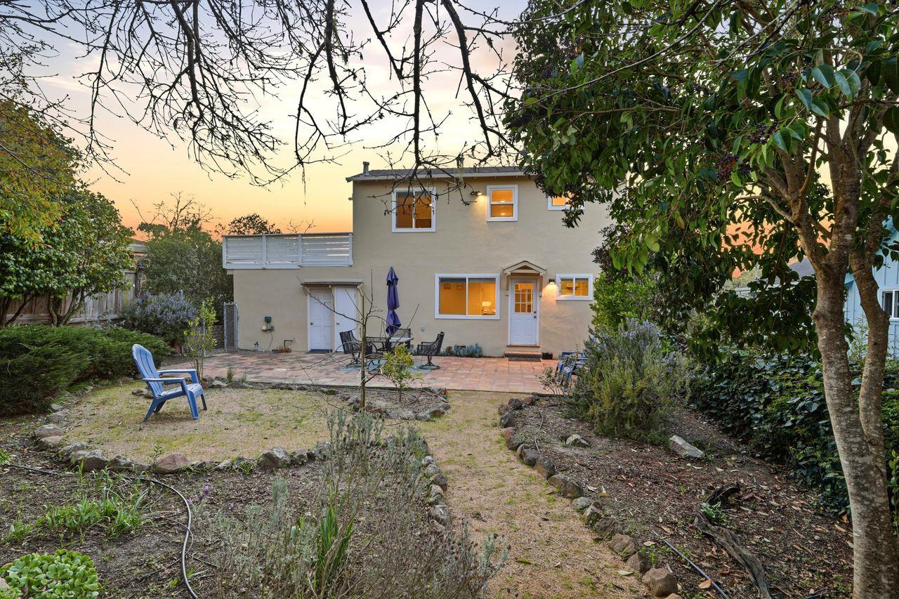 Detail Gallery Image 51 of 72 For 836 Seacliff Dr, Aptos,  CA 95003 - 3 Beds | 2 Baths