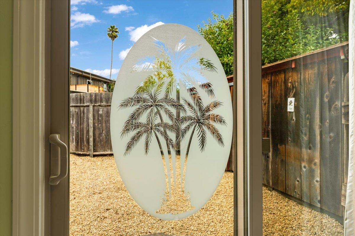 Detail Gallery Image 22 of 26 For 338 Dufour St, Santa Cruz,  CA 95060 - 2 Beds | 1 Baths