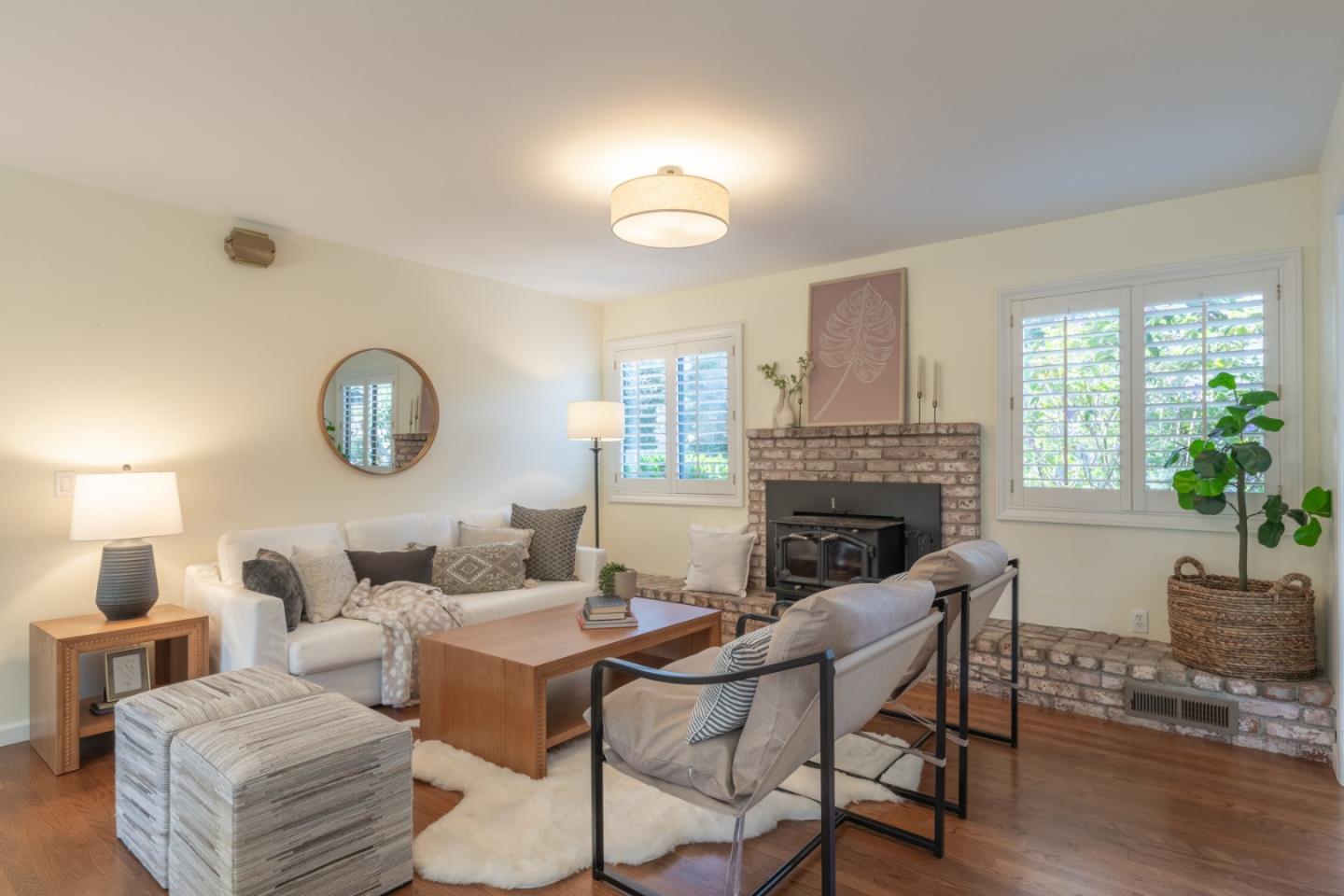 Detail Gallery Image 14 of 35 For 5965 Brookdale Dr, Carmel,  CA 93923 - 5 Beds | 3 Baths