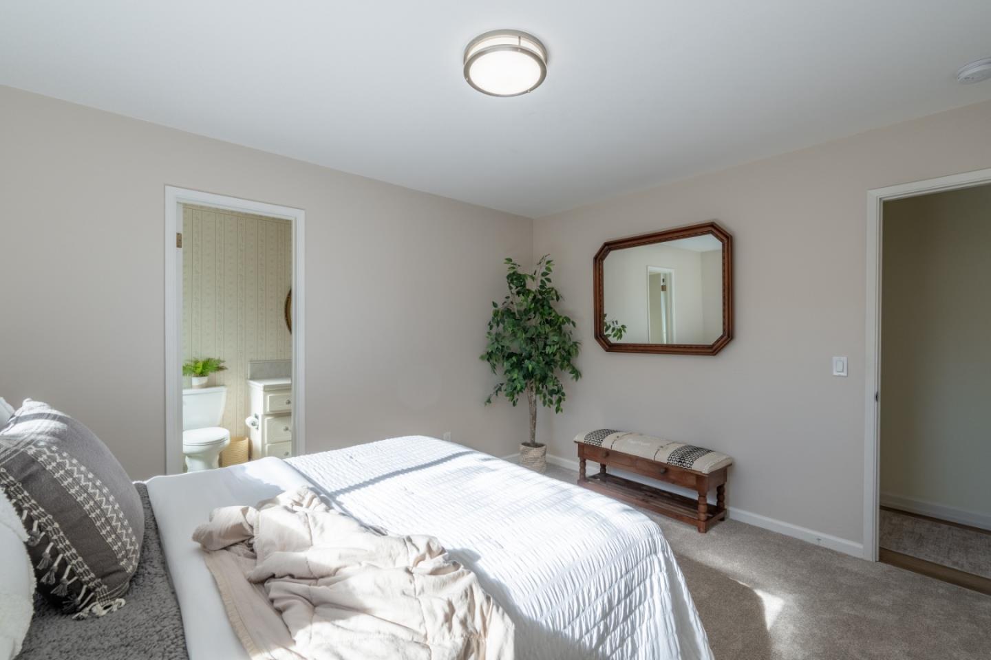 Detail Gallery Image 18 of 35 For 5965 Brookdale Dr, Carmel,  CA 93923 - 5 Beds | 3 Baths