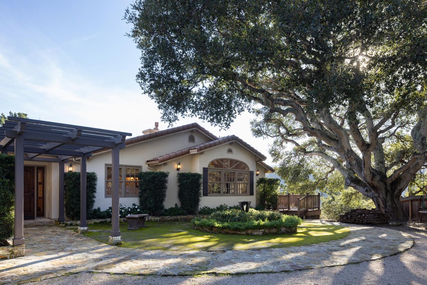 Detail Gallery Image 25 of 27 For 9940 Eddy Rd, Carmel,  CA 93923 - 4 Beds | 3/1 Baths