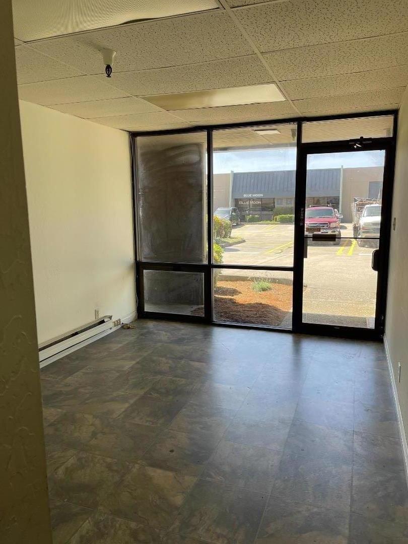 Detail Gallery Image 15 of 21 For 580 Crespi Dr #O,  Pacifica,  CA 94044 - – Beds | – Baths