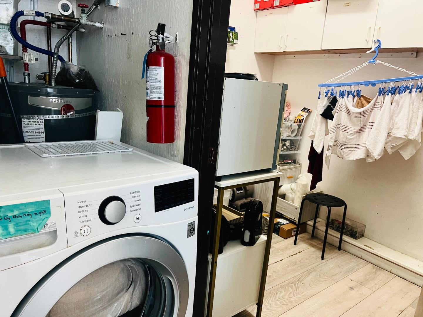 Detail Gallery Image 7 of 8 For 1290 S Bascom, #C, San Jose,  CA 95128 - – Beds | – Baths