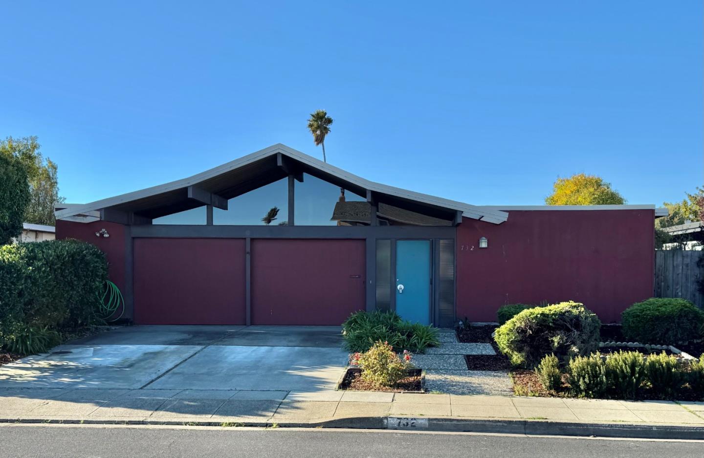 Front Image Thumbnail for ML82031851