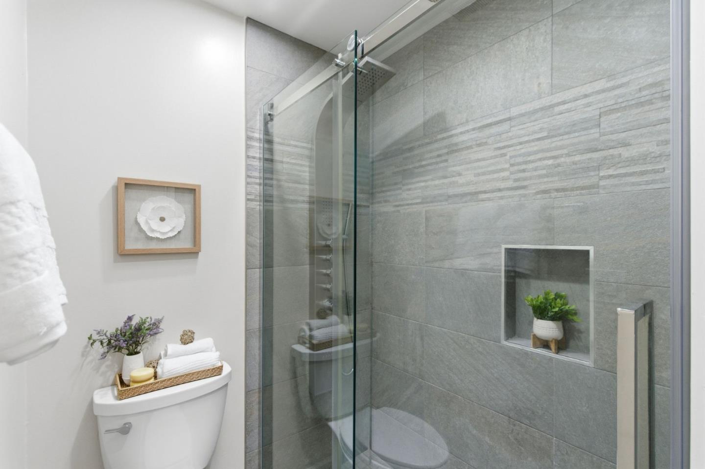 Photo #25: ML82031852 Listing: Photo #25