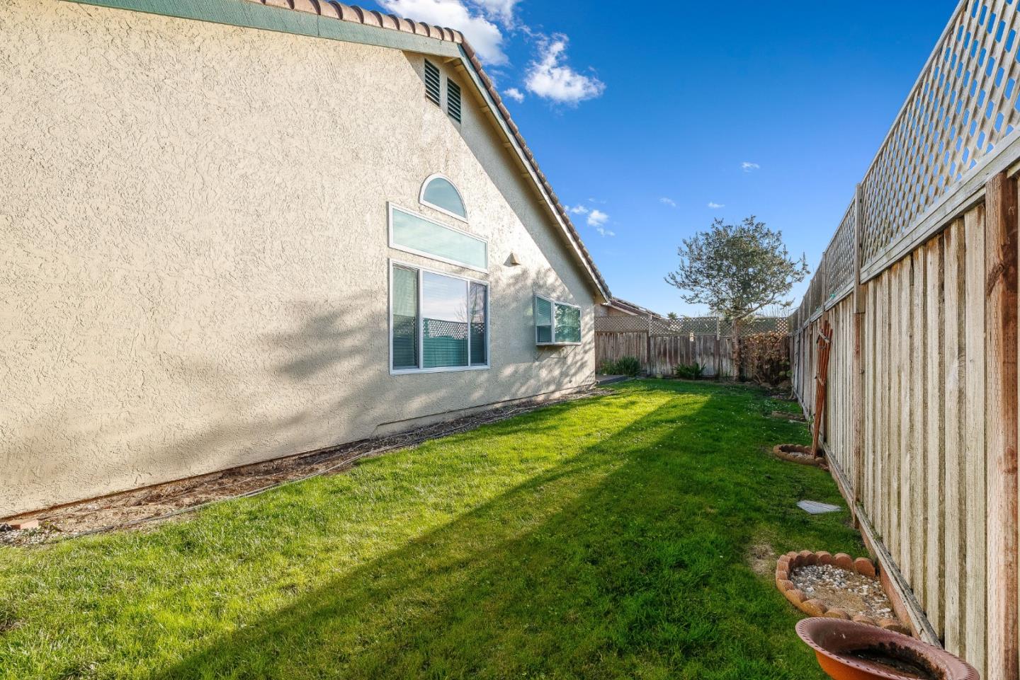 Detail Gallery Image 23 of 35 For 292 Quebrada Del Mar Rd, Marina,  CA 93933 - 3 Beds | 2 Baths