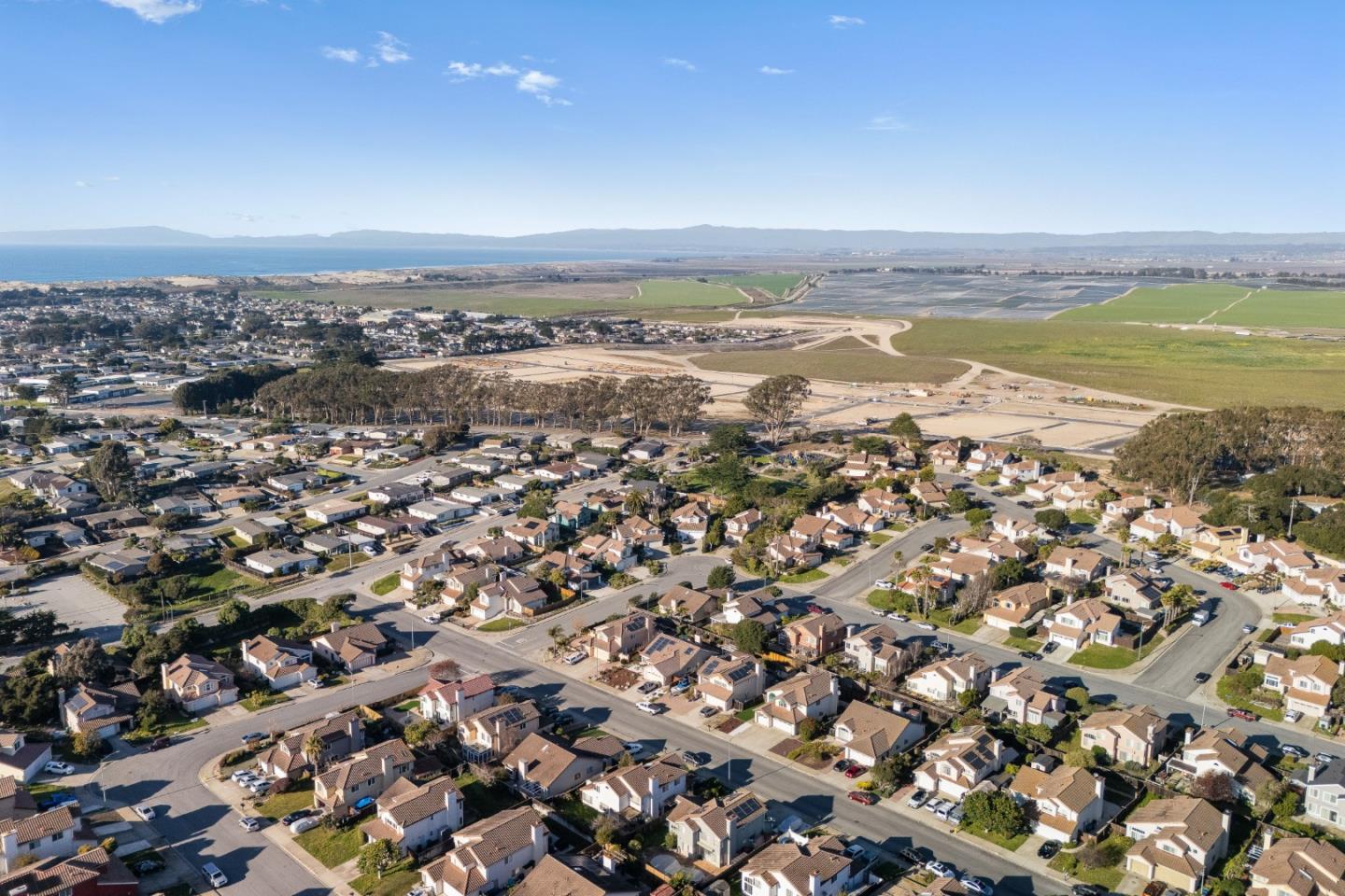 Detail Gallery Image 34 of 35 For 292 Quebrada Del Mar Rd, Marina,  CA 93933 - 3 Beds | 2 Baths