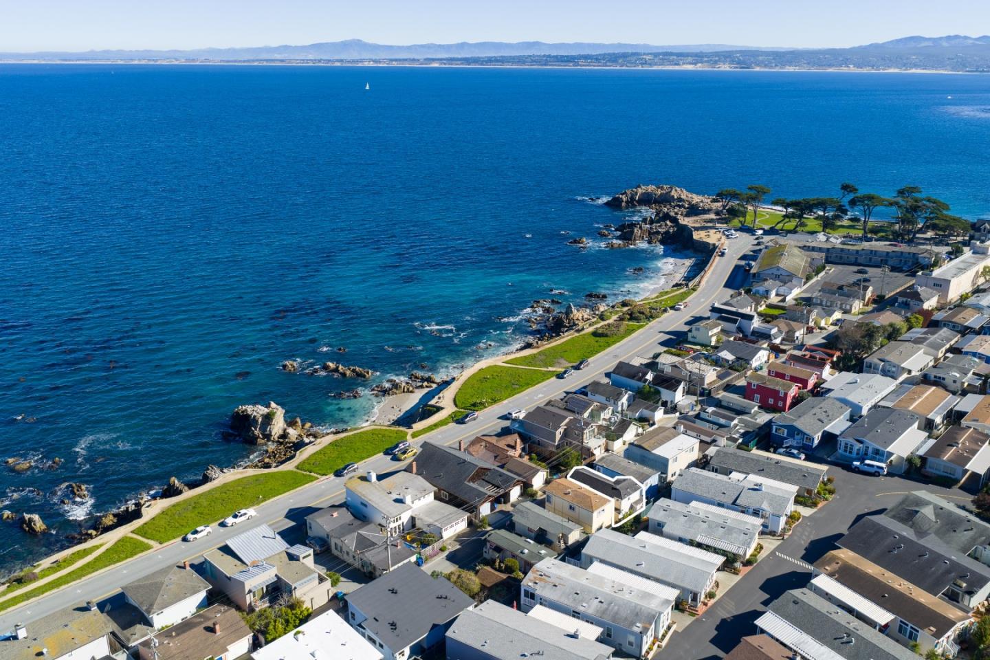 Detail Gallery Image 24 of 24 For 715 Mermaid Ave, Pacific Grove,  CA 93950 - 2 Beds | 2 Baths