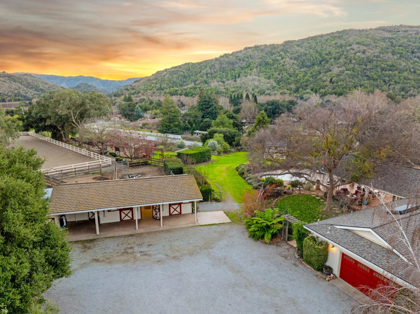 Detail Gallery Image 26 of 55 For 12170 Calle Uvas, Gilroy,  CA 95020 - 4 Beds | 2/1 Baths