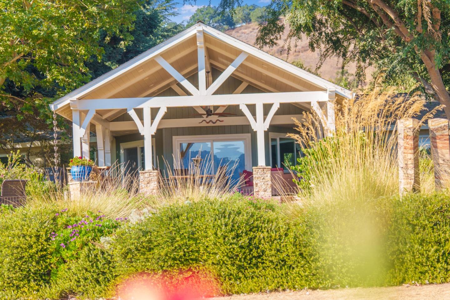 Detail Gallery Image 3 of 55 For 12170 Calle Uvas, Gilroy,  CA 95020 - 4 Beds | 2/1 Baths