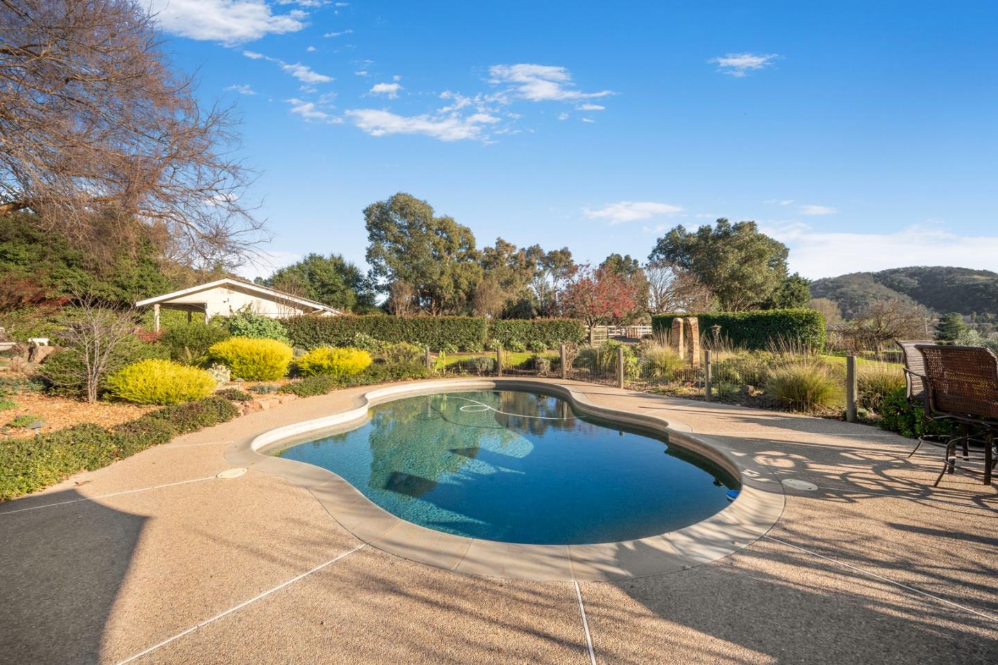 Detail Gallery Image 47 of 55 For 12170 Calle Uvas, Gilroy,  CA 95020 - 4 Beds | 2/1 Baths