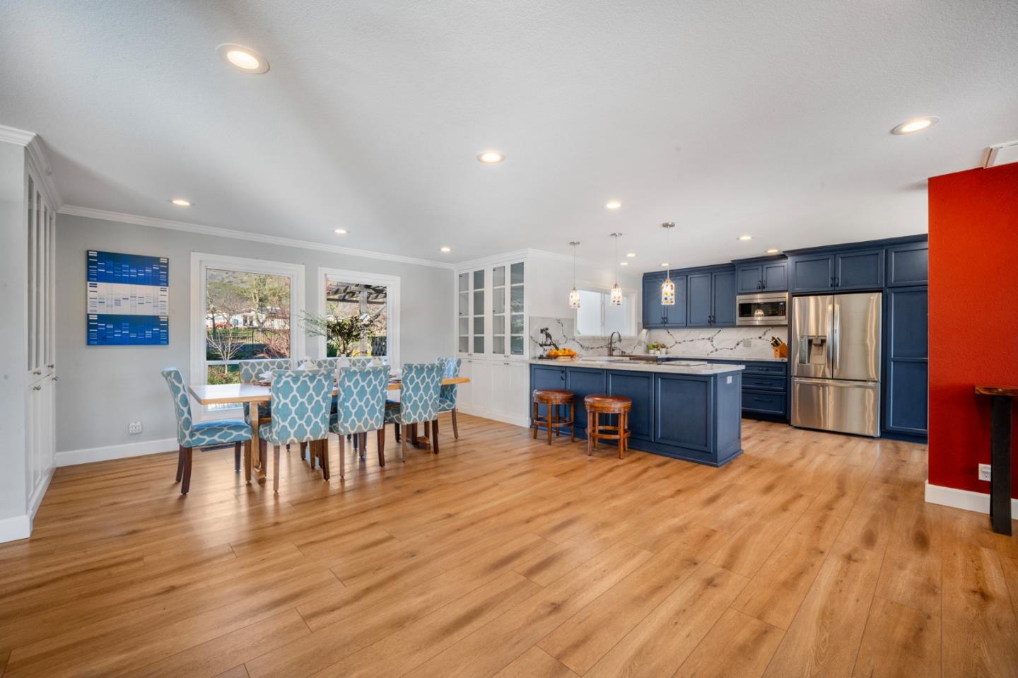 Detail Gallery Image 9 of 55 For 12170 Calle Uvas, Gilroy,  CA 95020 - 4 Beds | 2/1 Baths