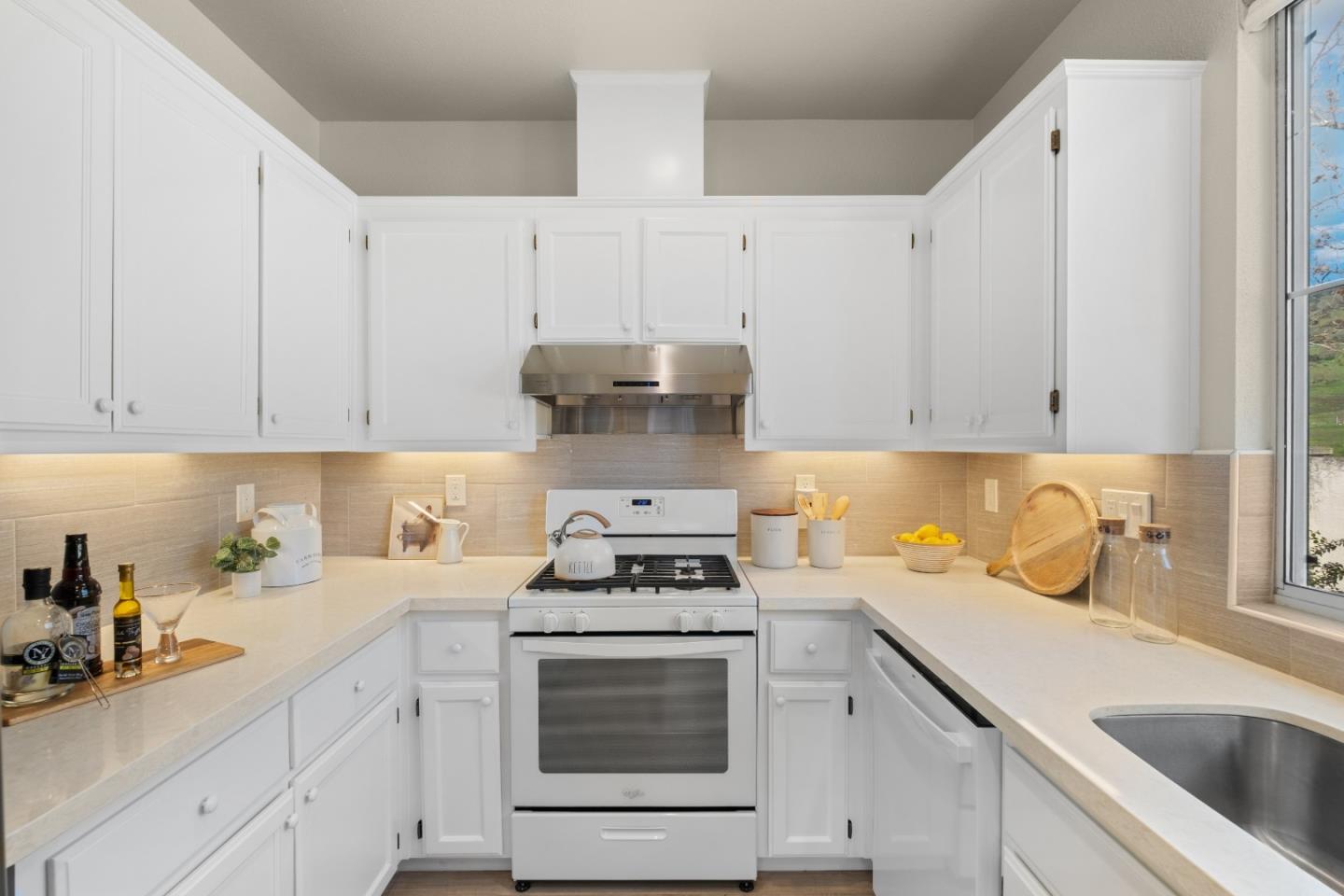 Photo #22: ML82031859 Listing: Photo #22