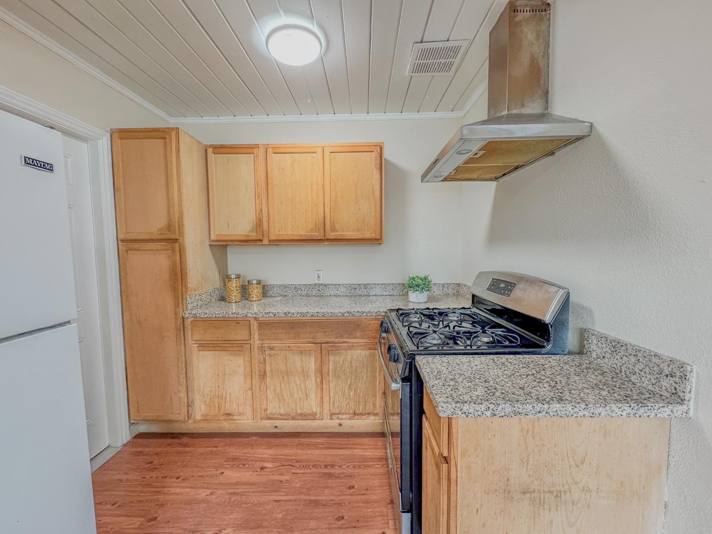 Detail Gallery Image 11 of 26 For 10314 Chrisland Ct, San Jose,  CA 95127 - 3 Beds | 1 Baths